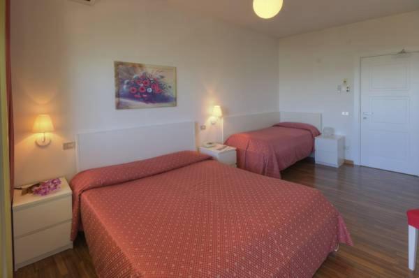 Hotel Eden Gigli Numana Luaran gambar