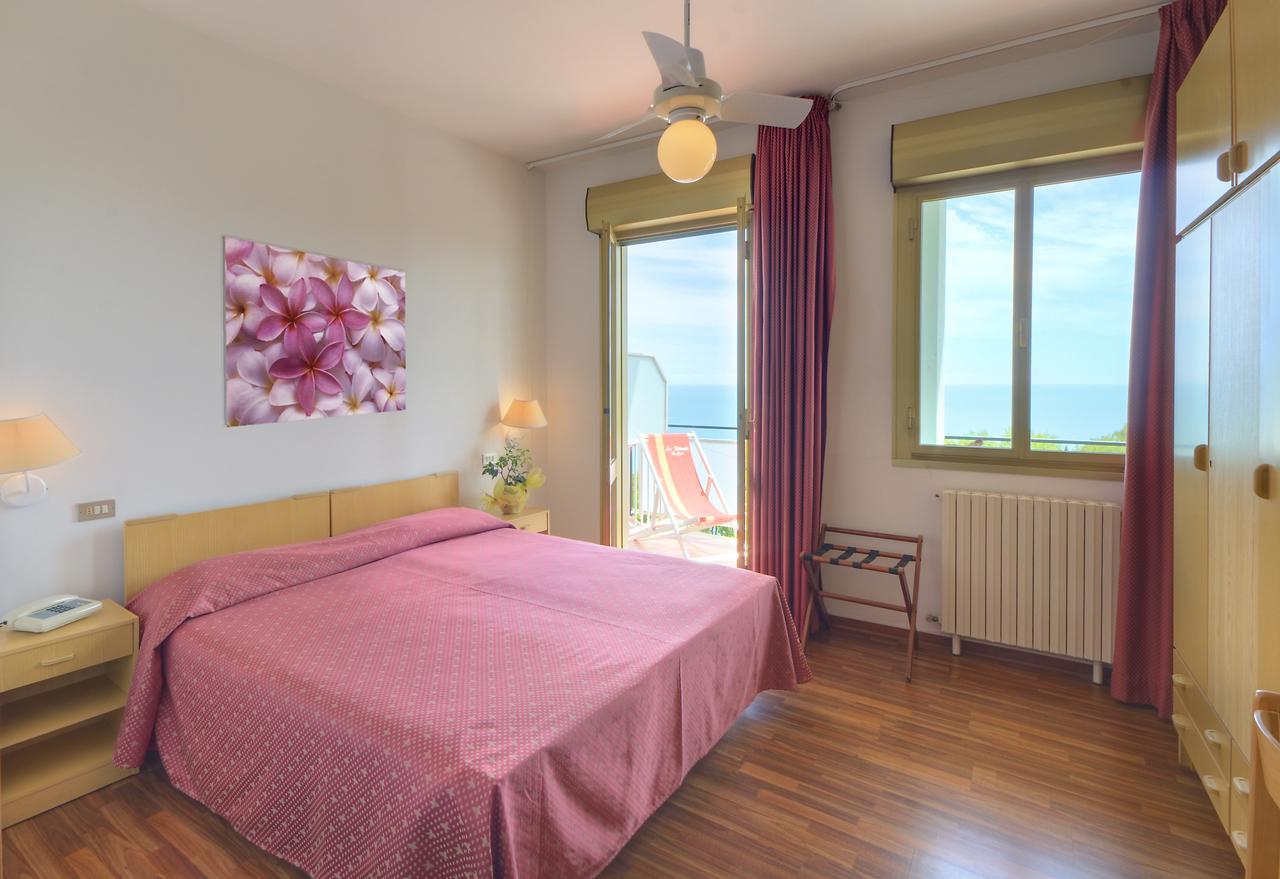 Hotel Eden Gigli Numana Luaran gambar